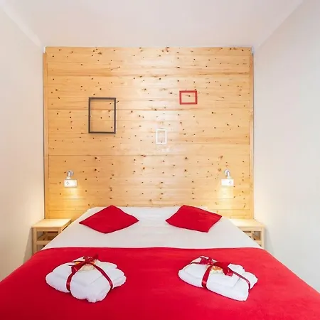 Biti's Nest Apartman *